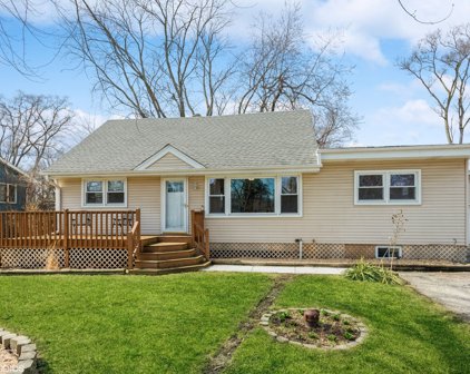 2N130 Vista Avenue, Lombard