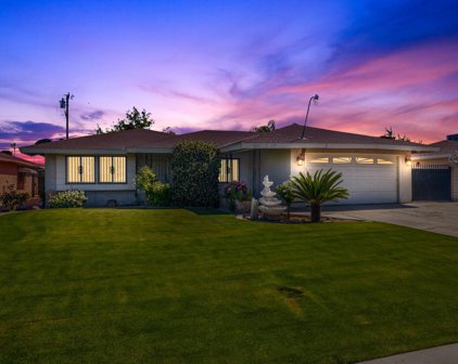 1109 San Vicente, Bakersfield