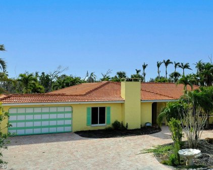 9421 Moonlight Drive, Sanibel