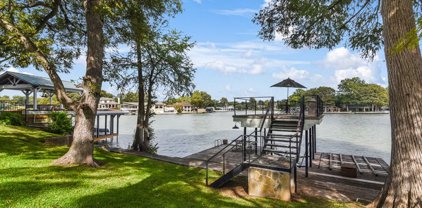 858 Lakeview Trail, McQueeney