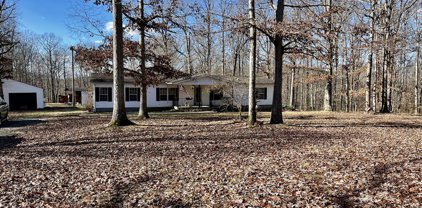 1003 Oakmont Rd, Ashland City