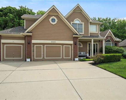 6225 N Forest Drive, Parkville