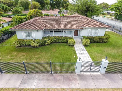 1558 Sevilla Ave, Coral Gables