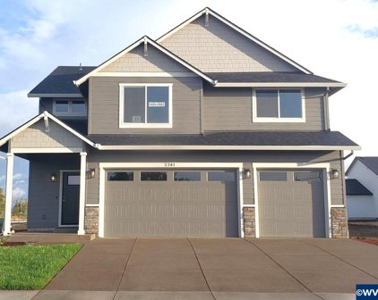 2381 Woodland Wy, Albany