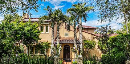 225 Alesio Ave, Coral Gables