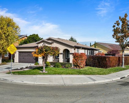 1298 Muir Court, Tracy
