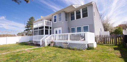 2702 Sherman Dr, Chester