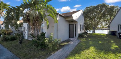 5593 Park Rd, Dania Beach