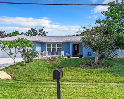 2392 Se Grand Dr, Port St. Lucie