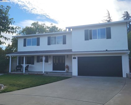 477 Lorren Ct, Livermore