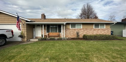 1082 W 7TH PL, Junction City