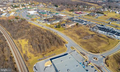 Lutz Ave, Martinsburg