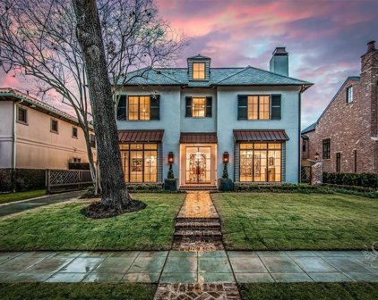3800 Chevy Chase Drive, Houston