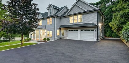 6 Fallon Cir, Braintree