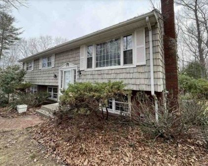 11 Hancock St, Plainville