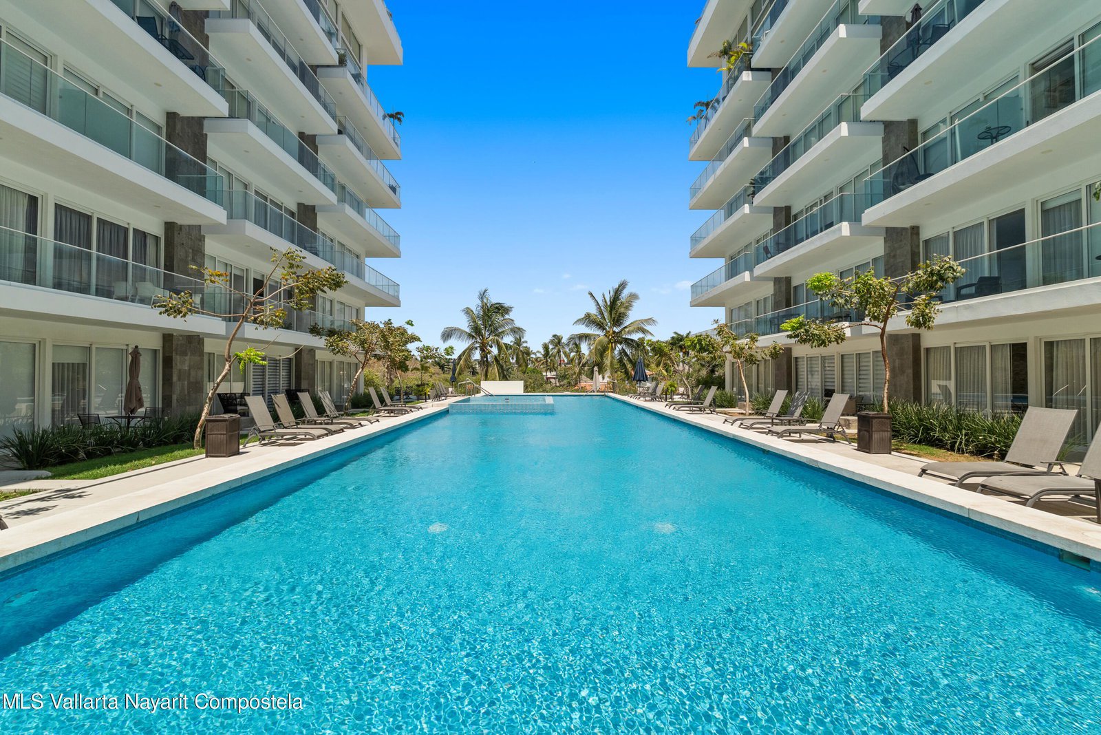 101 Paseos de lo Cocoteros Unit 302, Riviera Nayarit, NAYARIT N/A — Oceanside