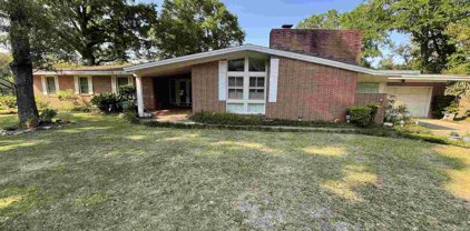 5308 Lakewood Dr, Milton