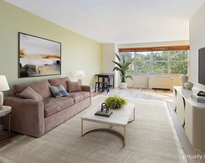 555 Kappock  Street Unit 5M, New York