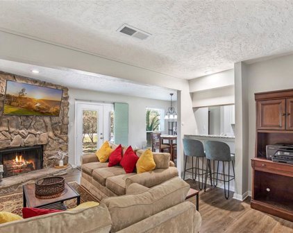2 Hideaway Drive, Friendswood