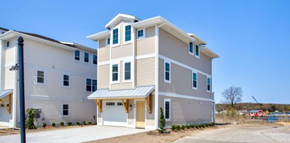 90 Swing Bridge Lane Unit 9, Douglas