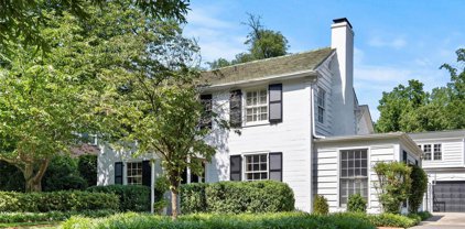215 Hempstead  Place, Charlotte