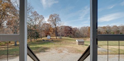 2530 Frank Abernathy Rd, Greenbrier