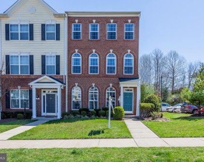 9113 Jefferson Ct, Manassas Park