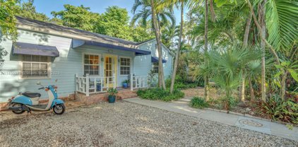 2925 Sw 30th Ct, Coconut Grove