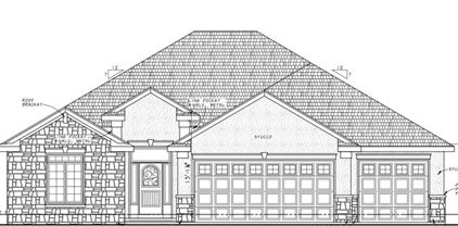 4324 NE Hideaway Drive, Lee's Summit