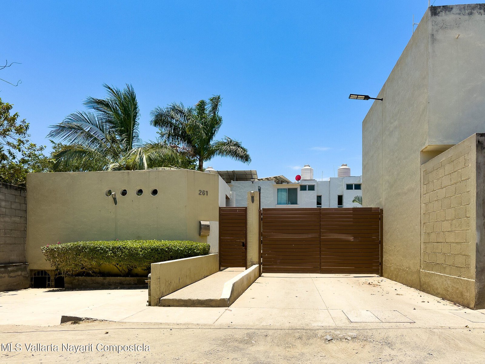 261 Candido Aguilar Unit 05, Puerto Vallarta, JALISCO N/A — Las Juntas
