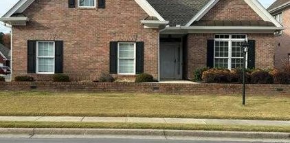 1794 Glenwood Way, Snellville