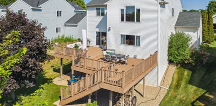 833 Gilfillan Avenue, Carver