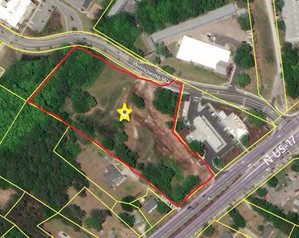 2966 N Hwy 17, Mount Pleasant