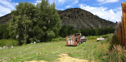 405 Spring Street, Hot Sulphur Springs