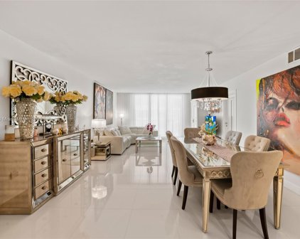 9801 Collins Ave Unit #10V, Bal Harbour