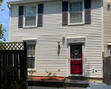 420 Palmspring Dr, Gaithersburg