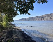 1016 SW River, Quincy image