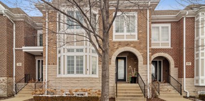 1422 E Northwest Highway, Arlington Heights