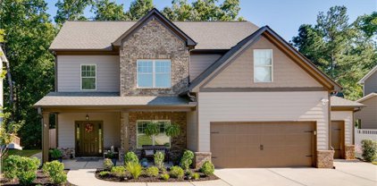 6632 Blue Cove Drive, Flowery Branch