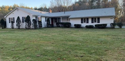 144 Harvard Rd, Stow