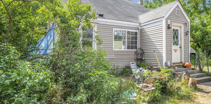 405 N. Pine Street, Breedsville