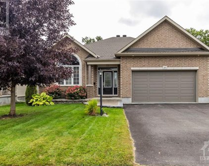37 DULMAGE Crescent, Carleton Place