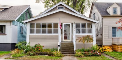 370 E CAMBOURNE, Ferndale