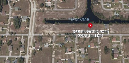 1223 Ne 36th Lane, Cape Coral