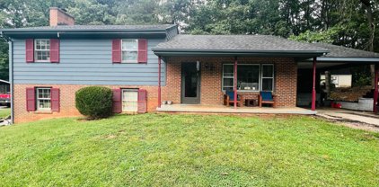 202 College Park Drive, Lynchburg