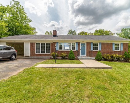 566 Seminole Drive, Madison Heights