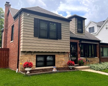 4429 Deyo Avenue, Brookfield
