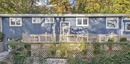 103 Wallis Rd., Brookline