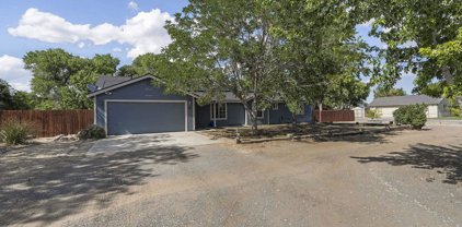 55 Lewis Ln, Fallon