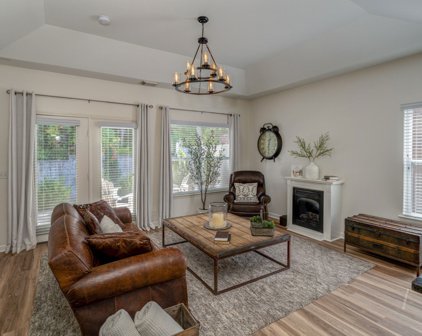 907 Catlow Ct, Brentwood